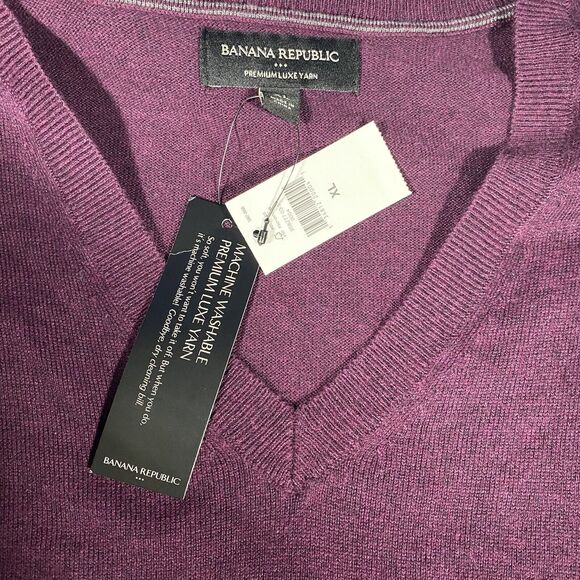 Banana Republic Premium Luxe Yarn Sweater Maroon V-Neck Classic Men's Sz XL NWT - Picture 3 of 7